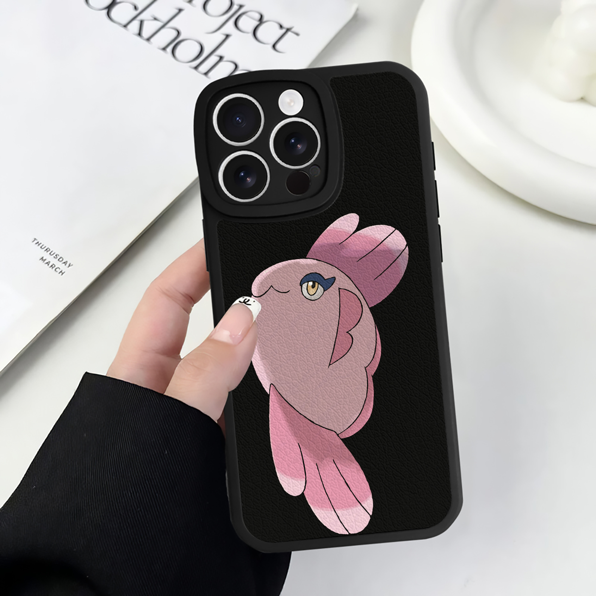 （画像用） ポケットモンスター Pokémon 【iPhone 16シリーズ対応】シリコンスマホケース（レザー調） 材質：シリコン